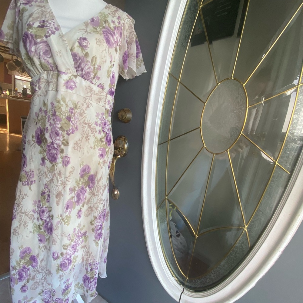 M.STUDIO Elegant Floral Maxi Dress - Cream and Purple